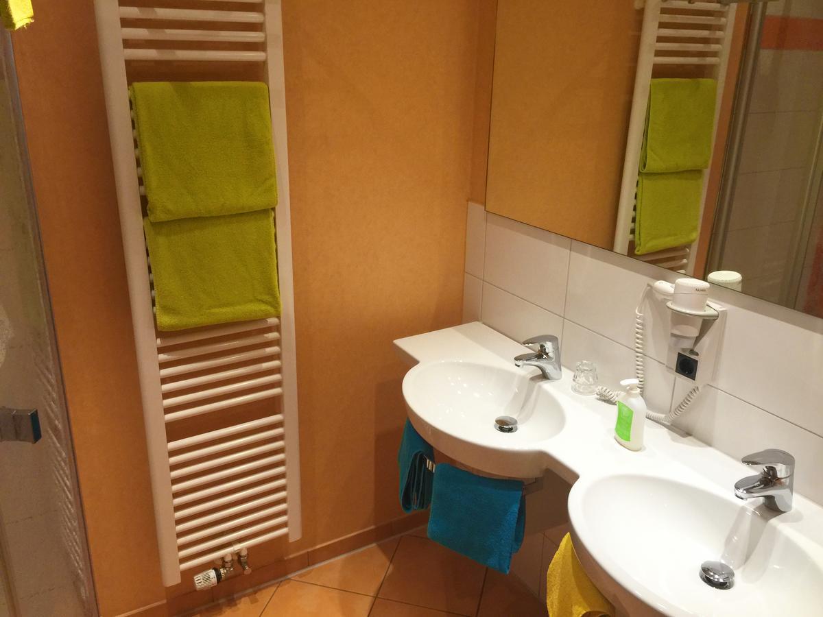 Hotel Witte-Konig ガルレル エクステリア 写真