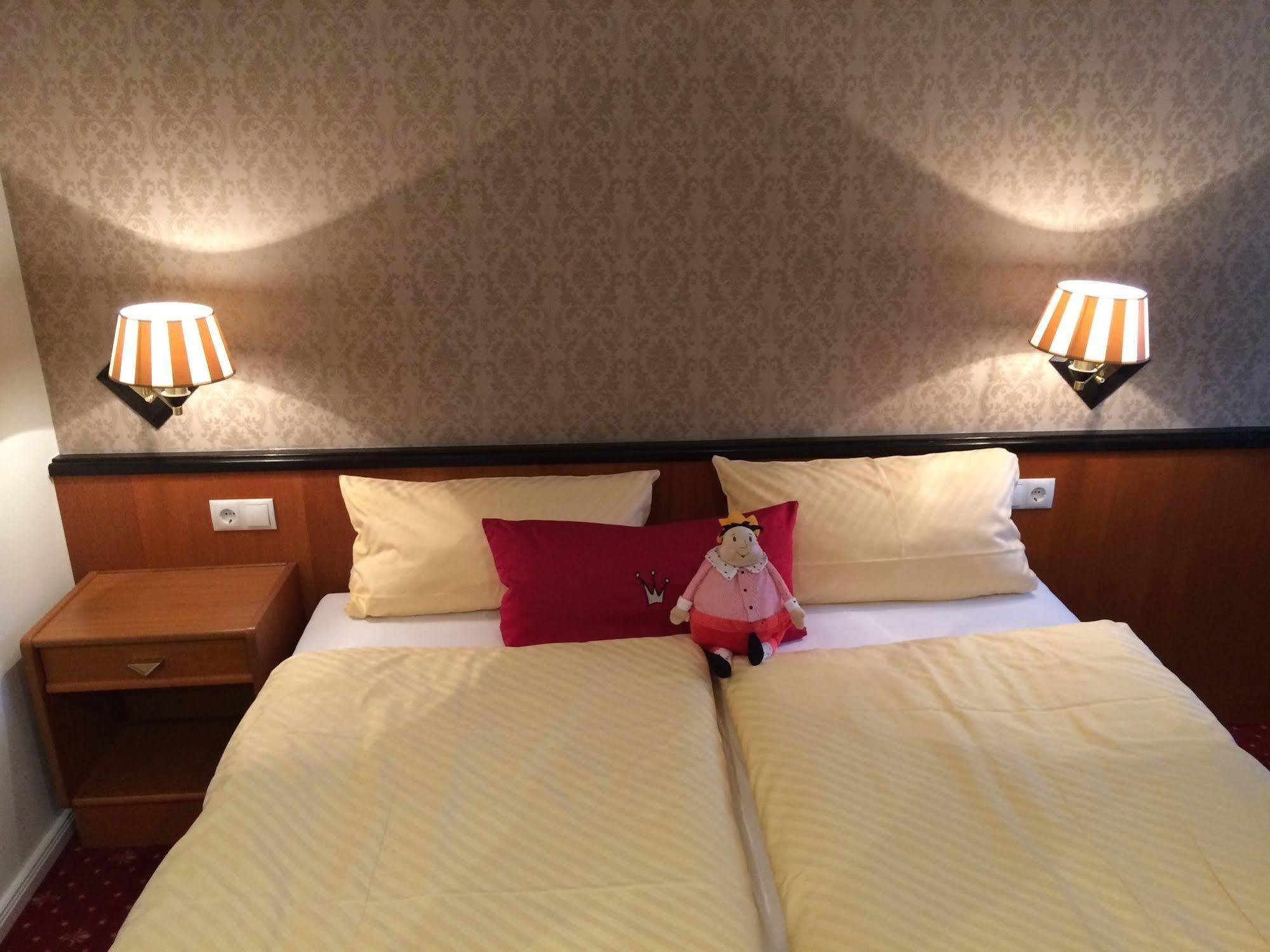 Hotel Witte-Konig ガルレル エクステリア 写真